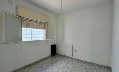 ALQUILER DE CASA CON DEPARTAMENTO ALTOS DE VELEZ