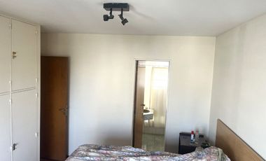4 ambientes en duplex con cochera al frente