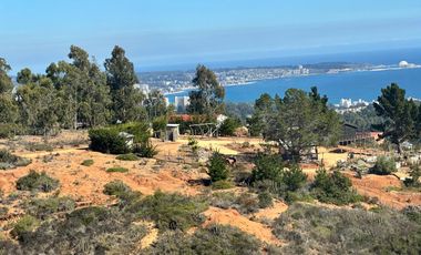 HERMOSA CASA VISTA AL MAR  , CONDOMINIO ALGARROBO