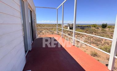 CASA EN VENTA EN CHOCÓN VILLA DE PLAYA