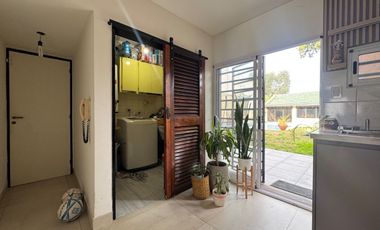 CASA MONTEGRANDE APTO CREDITO JARDIN PILETA GARAGE