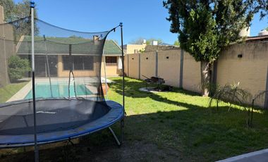 CASA MONTEGRANDE APTO CREDITO JARDIN PILETA GARAGE