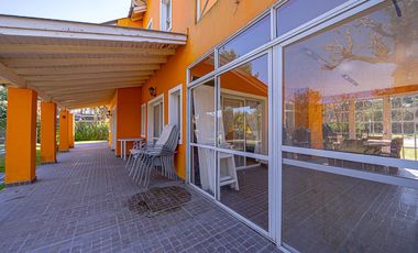 VENTA CASA 4 AMB GUERNICA BARRIO EL PARAISO PILETA
