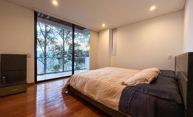 Casa campestre en la ciudad con Piscina Poblado - Calera
