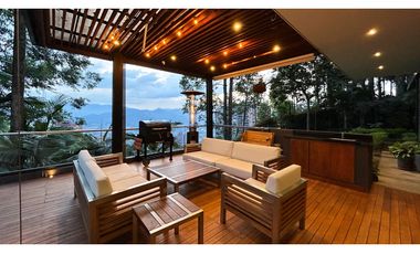 Casa campestre en la ciudad con Piscina Poblado - Calera