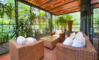 Casa campestre en la ciudad con Piscina Poblado - Calera