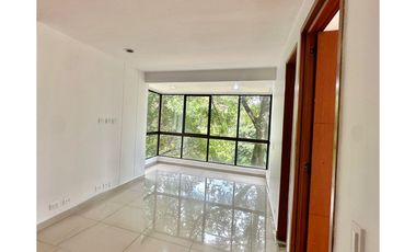 Apartamento amplio en poblado alto