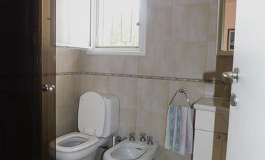 Casa 5 ambientes en vicente López.