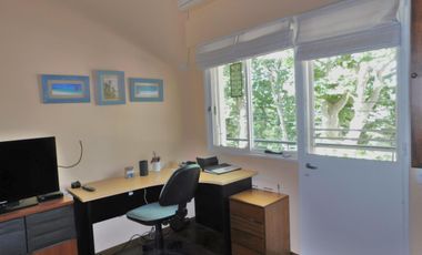 Casa 5 ambientes en vicente López.