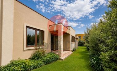 Casa en Venta en Condominio Portal de la Frontera