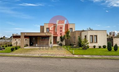Casa en Venta en Condominio Portal de la Frontera