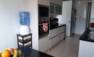 VENDO  DEPARTAMENTO EN OFERTA AMOBLADO CON VISTA AL MAR EN PLAYA CAVANCHA, CIUDAD DE IQUIQUE