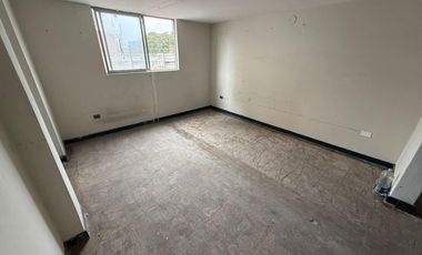 ALQUILER DE CASA EN SAN ISIDRO