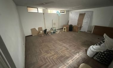 ALQUILER DE CASA EN SAN ISIDRO