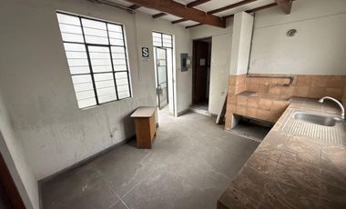 ALQUILER DE CASA EN SAN ISIDRO