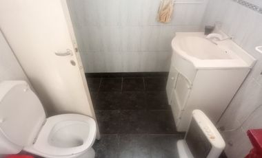 VENDE CASA Y LOCAL COMERCIAL EN PÉREZ