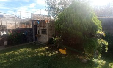 VENDE CASA Y LOCAL COMERCIAL EN PÉREZ