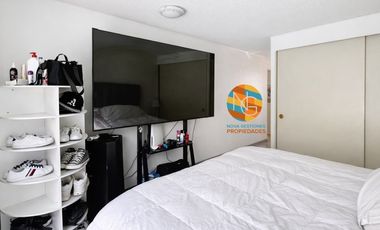 CASA DE 2 PISOS, EN VENTA,  3D+2B+ PISCINA, LA FLORIDA.