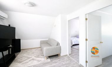 CASA DE 2 PISOS, EN VENTA,  3D+2B+ PISCINA, LA FLORIDA.