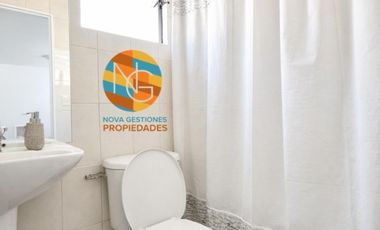 CASA DE 2 PISOS, EN VENTA,  3D+2B+ PISCINA, LA FLORIDA.