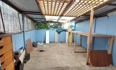 CASA COMERCIAL 130M2 3P 2B 2E CALLE COCHRANE