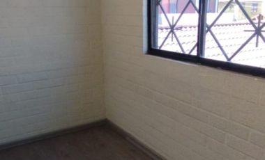 ARRIENDO CASA  3 DORM/2 BAÑOS, CONDOMINIO. PEÑAFLOR