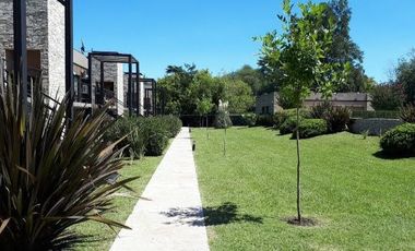 VENDE DEPARTAMENTO 2 AMBIENTES, COMPLEJO LOS CARDENALES, LOS CARDALES