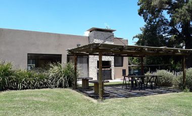 VENDE DEPARTAMENTO 2 AMBIENTES, COMPLEJO LOS CARDENALES, LOS CARDALES