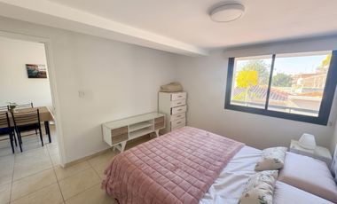 Se alquila | Departamento  51 m2 | 1 Dormitorio | 1 Baño | Amoblado | Cochera Doble