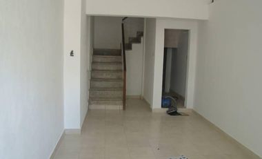 casa en planta alta excelente ubicación en alquiler/venta