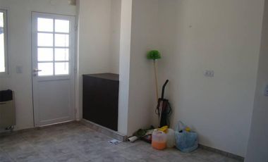 casa en planta alta excelente ubicación en alquiler/venta