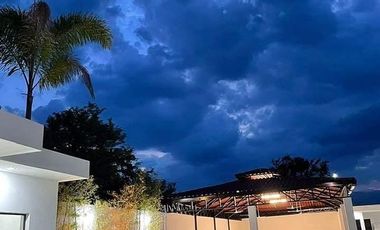 Local de fiestas recién terminado en Colima