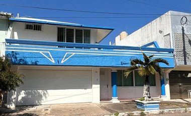 Casa en Venta en Colonia Petrolera, Boca Del Río, Veracruz.