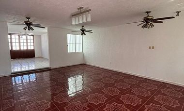 Casa en Venta en Colonia Petrolera, Boca Del Río, Veracruz.