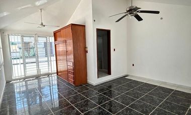 Casa en Venta en Colonia Petrolera, Boca Del Río, Veracruz.