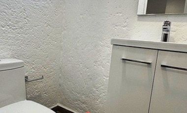 Renta casa en privada con vigilancia las 24 horas cerca Av. Observatorio