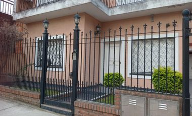 Alquiler Casa 4 ambientes en El Palomar