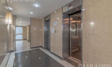 Edificio Comercial en Microcentro