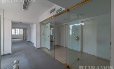 Edificio Comercial en Microcentro