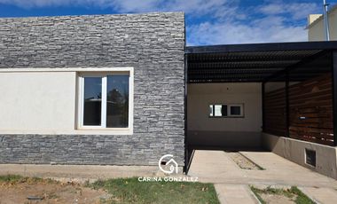 Casa en Barrio La Falda - Cipolletti