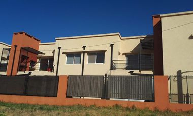 VENDE DEPARTAMENTO 2 AMBIENTES, CENTRO, LOS CARDALES