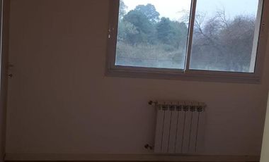 VENDE DEPARTAMENTO 2 AMBIENTES, CENTRO, LOS CARDALES