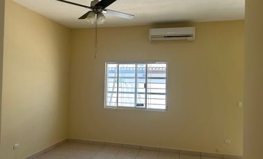 Casa en Renta en Bosques de Contry, Guadalupe N.L