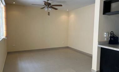 Casa en Renta Bosques del Contry