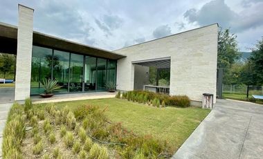Casa en Renta  Fontana  Carretera Nacional