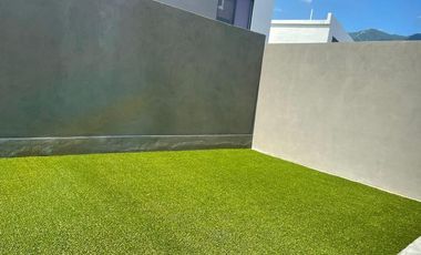 Casa en Renta  Fontana  Carretera Nacional