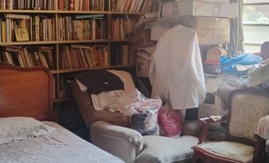 Casa con 2 recámaras y 273 m² de terreno en venta en Roma Sur