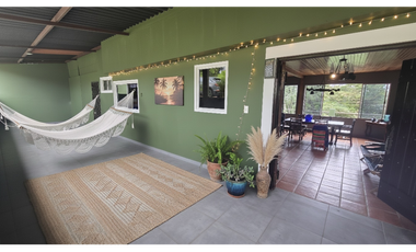 Se Vende casa en Cerro Azul (LG)