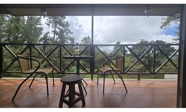 Se Vende casa en Cerro Azul (LG)