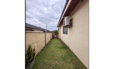 Casa en Venta – Villa Lucre
